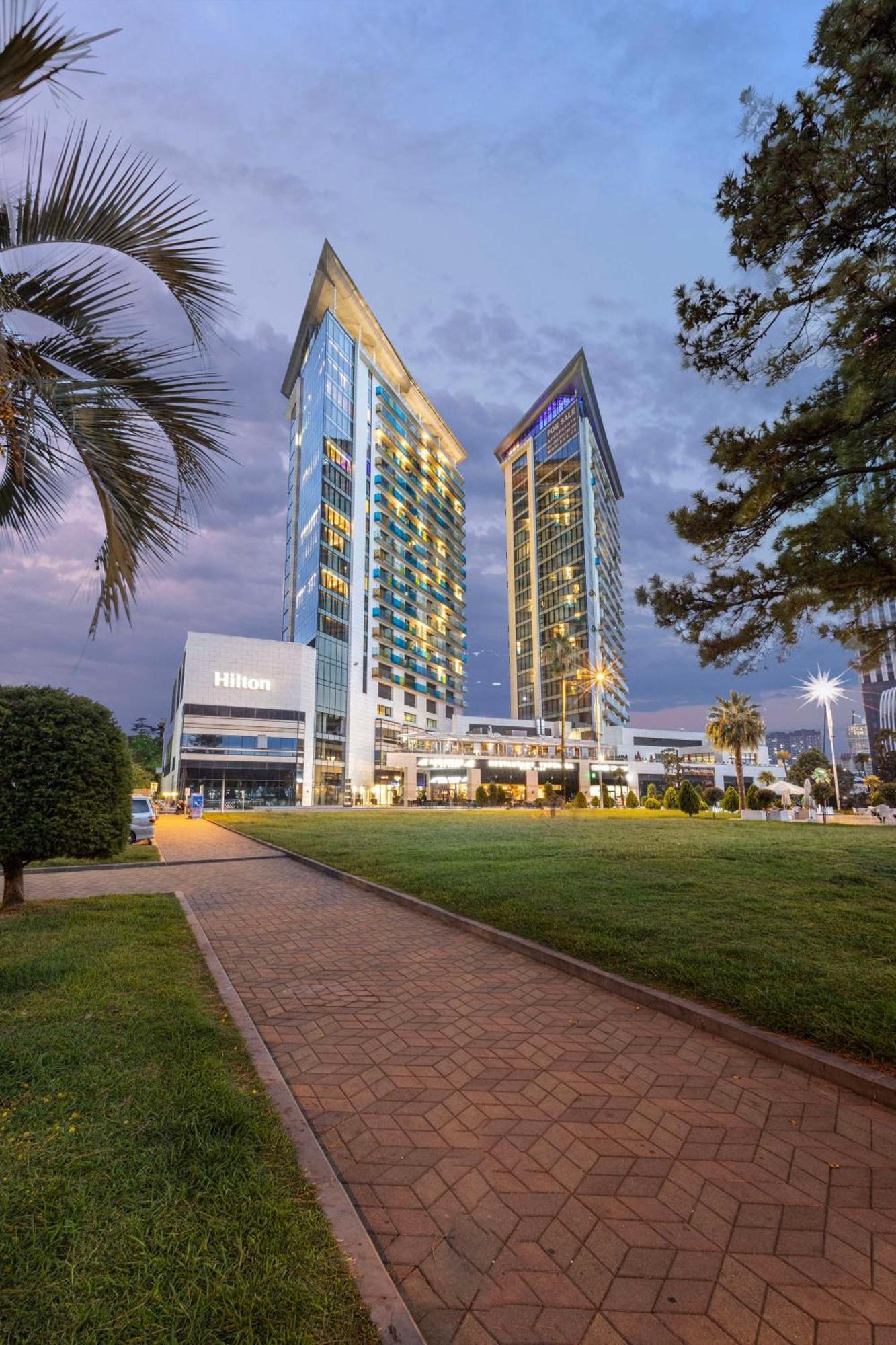 Hotel Hilton Batumi Exteriér fotografie